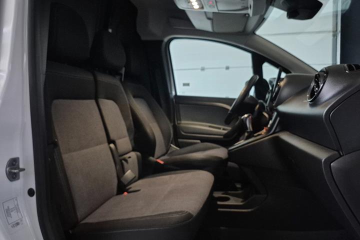 Hvid Mercedes Citan 110 fra 2022