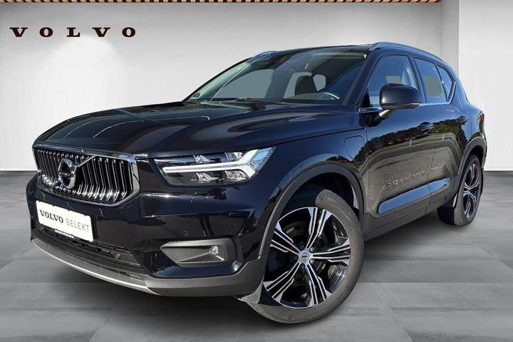 Sort Volvo XC40 fra 2021