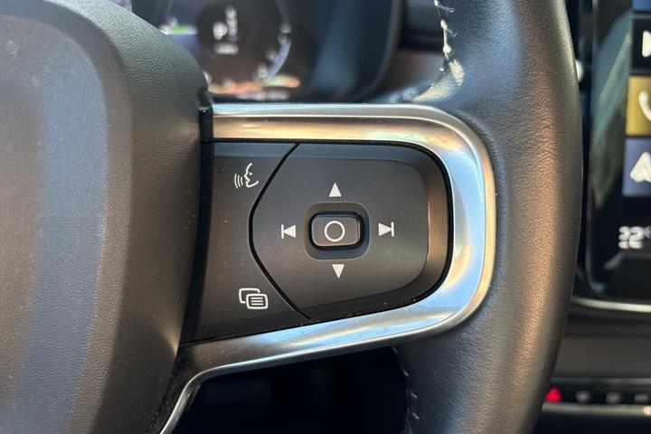 Sort Volvo XC40 fra 2021