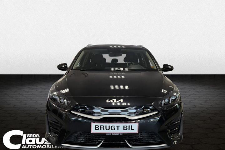 Sort Kia Ceed fra 2023