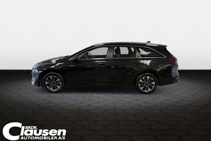 Sort Kia Ceed fra 2023
