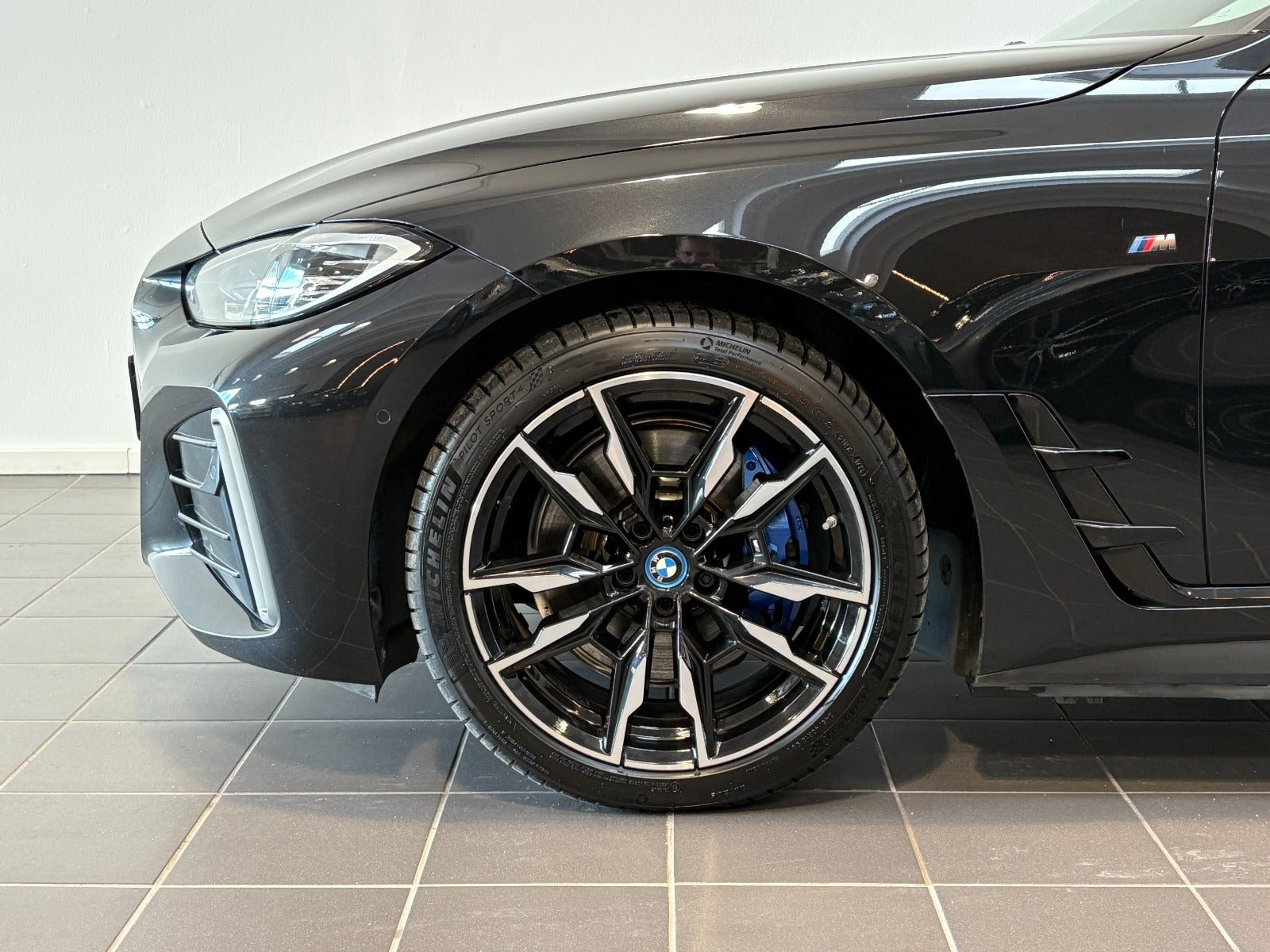 Sort BMW i4 fra 2022
