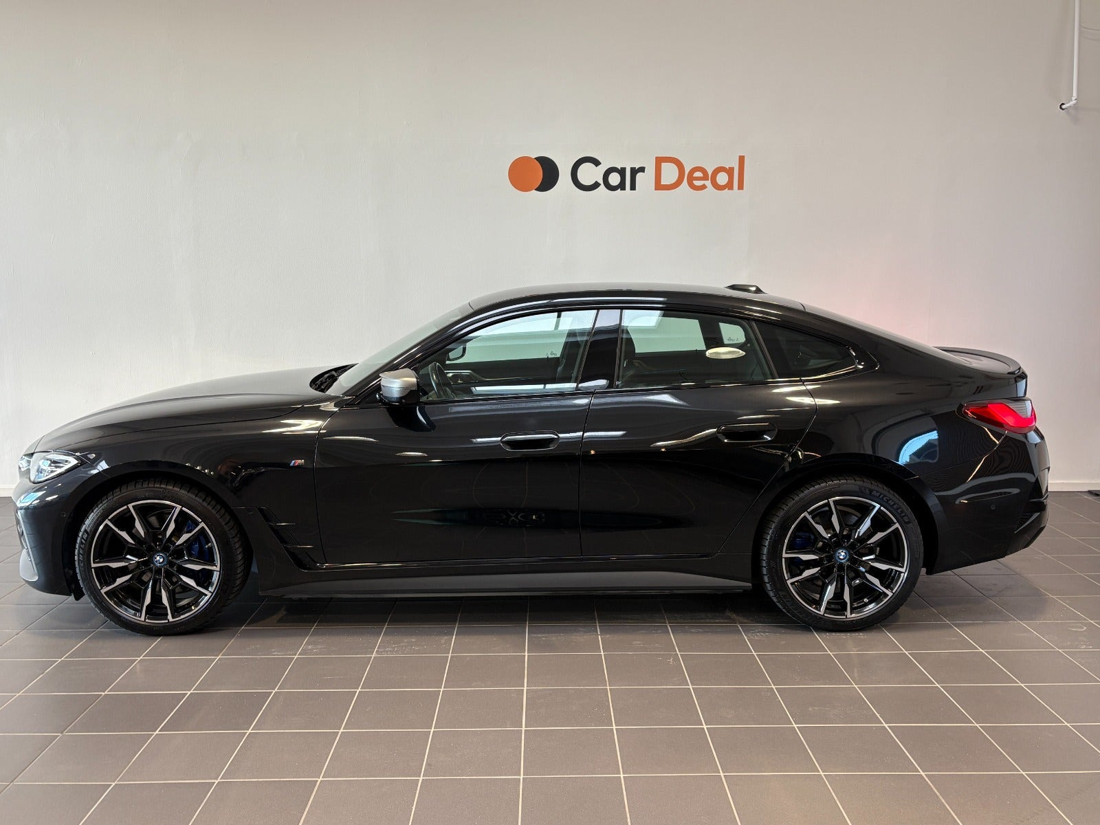 Sort BMW i4 fra 2022