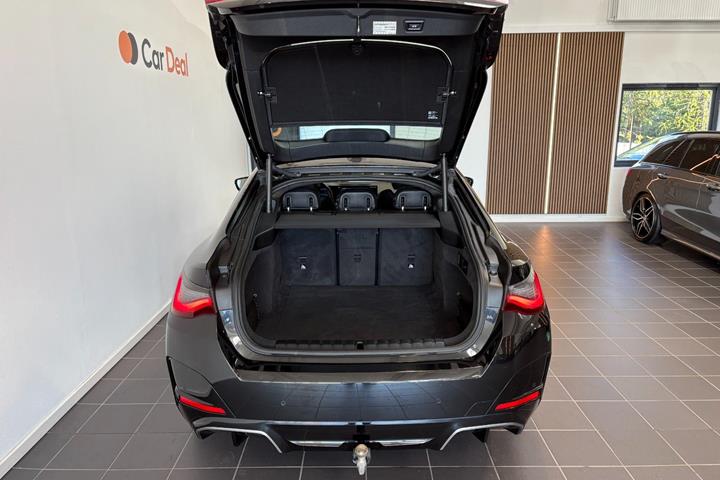 Sort BMW i4 fra 2022
