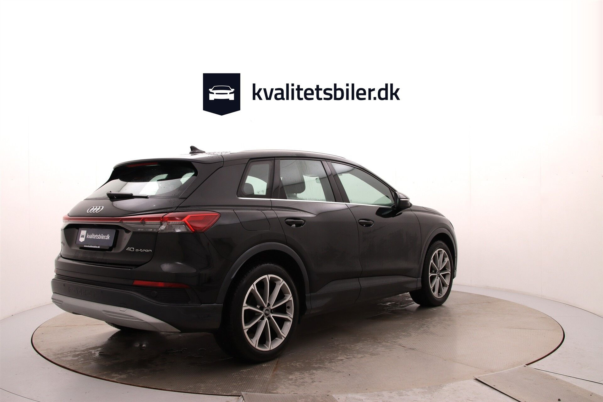 Sort Audi Q4 fra 2023