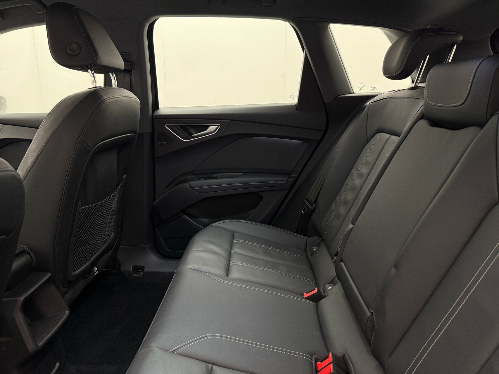 Sort Audi Q4 fra 2023
