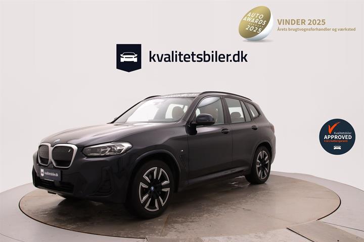 Sort BMW iX3 fra 2023