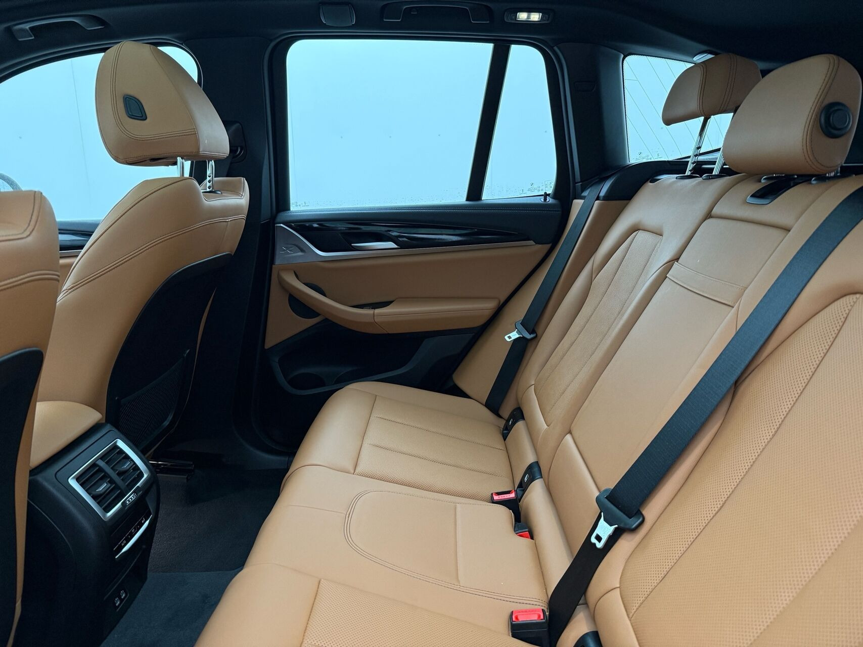 Sort BMW iX3 fra 2023