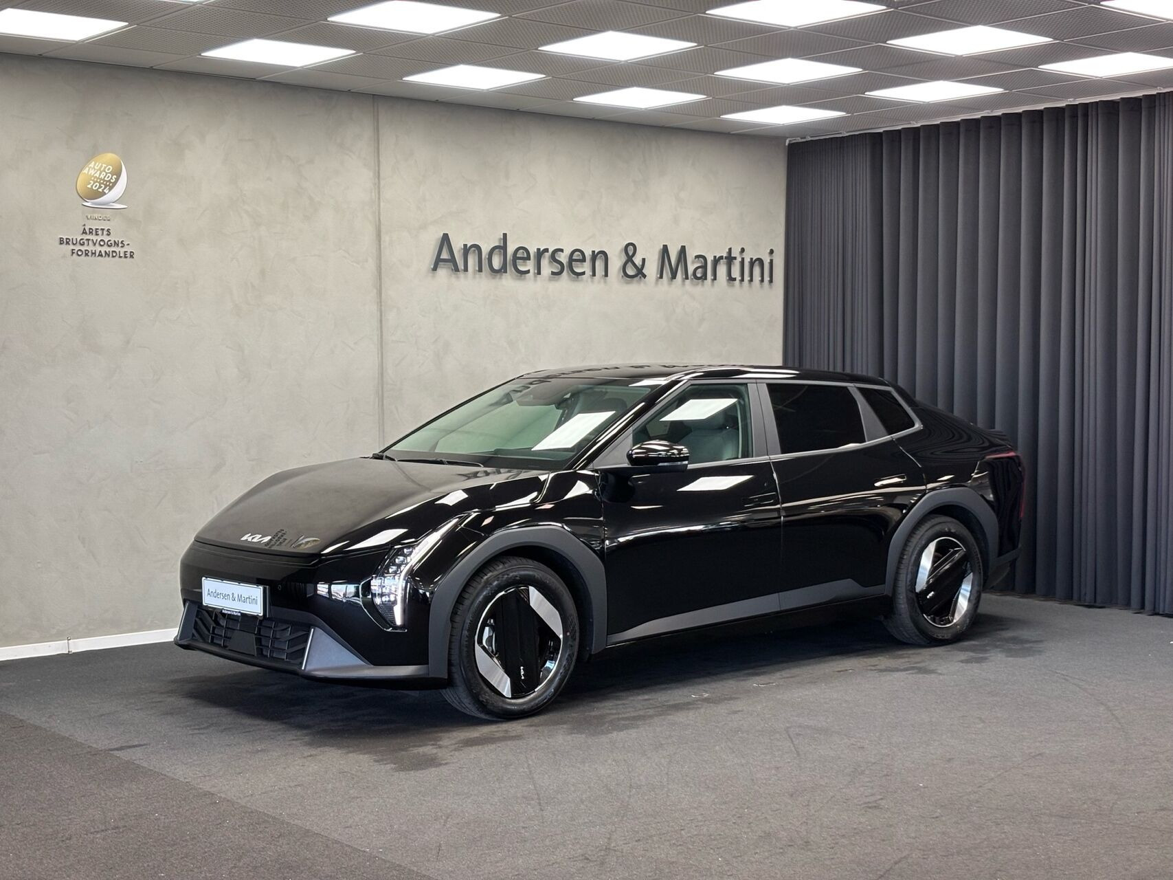 Kia EV4 Fastback Long Range Business Plus 204HK Aut.