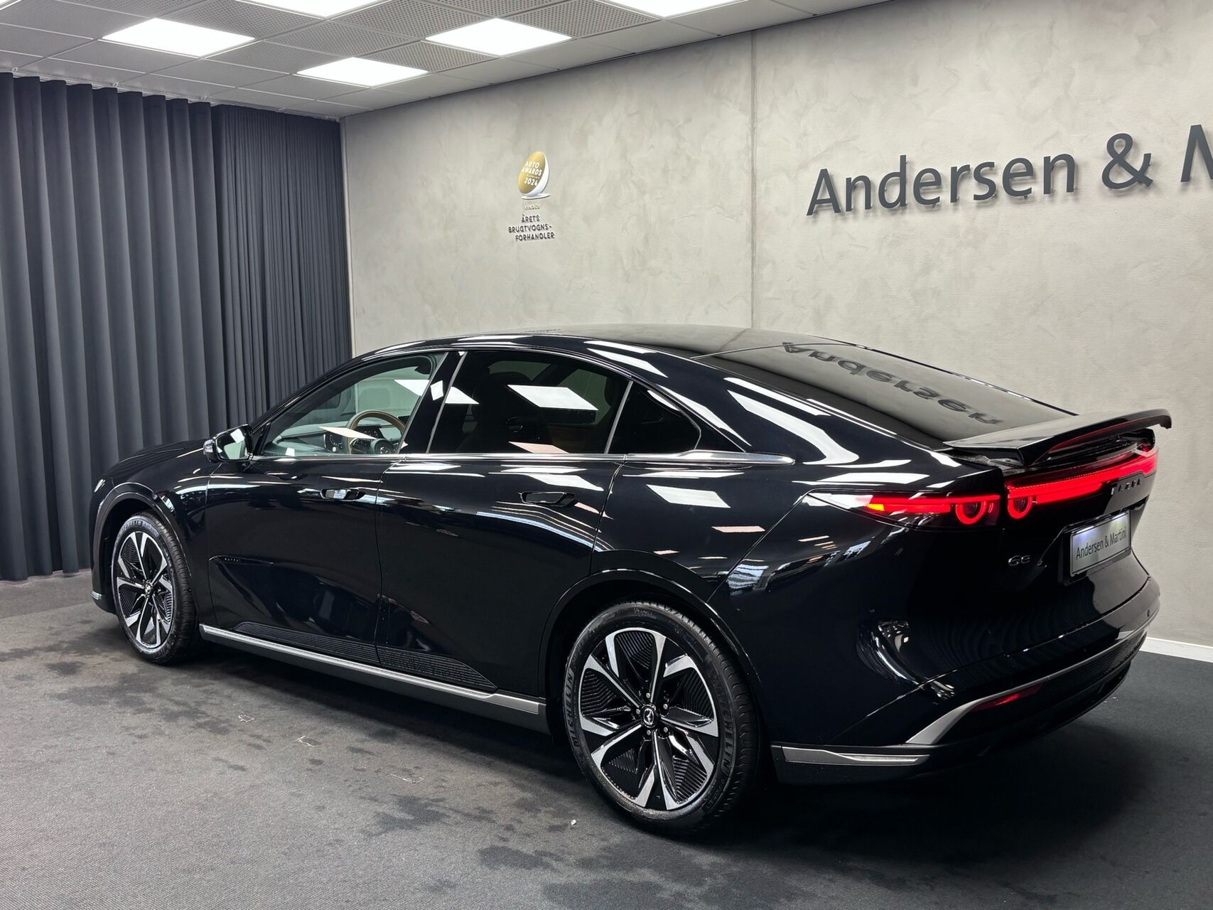 Sort Mazda 6e fra 2026
