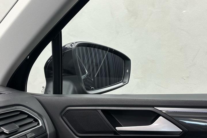 Sort VW Tiguan fra 2020
