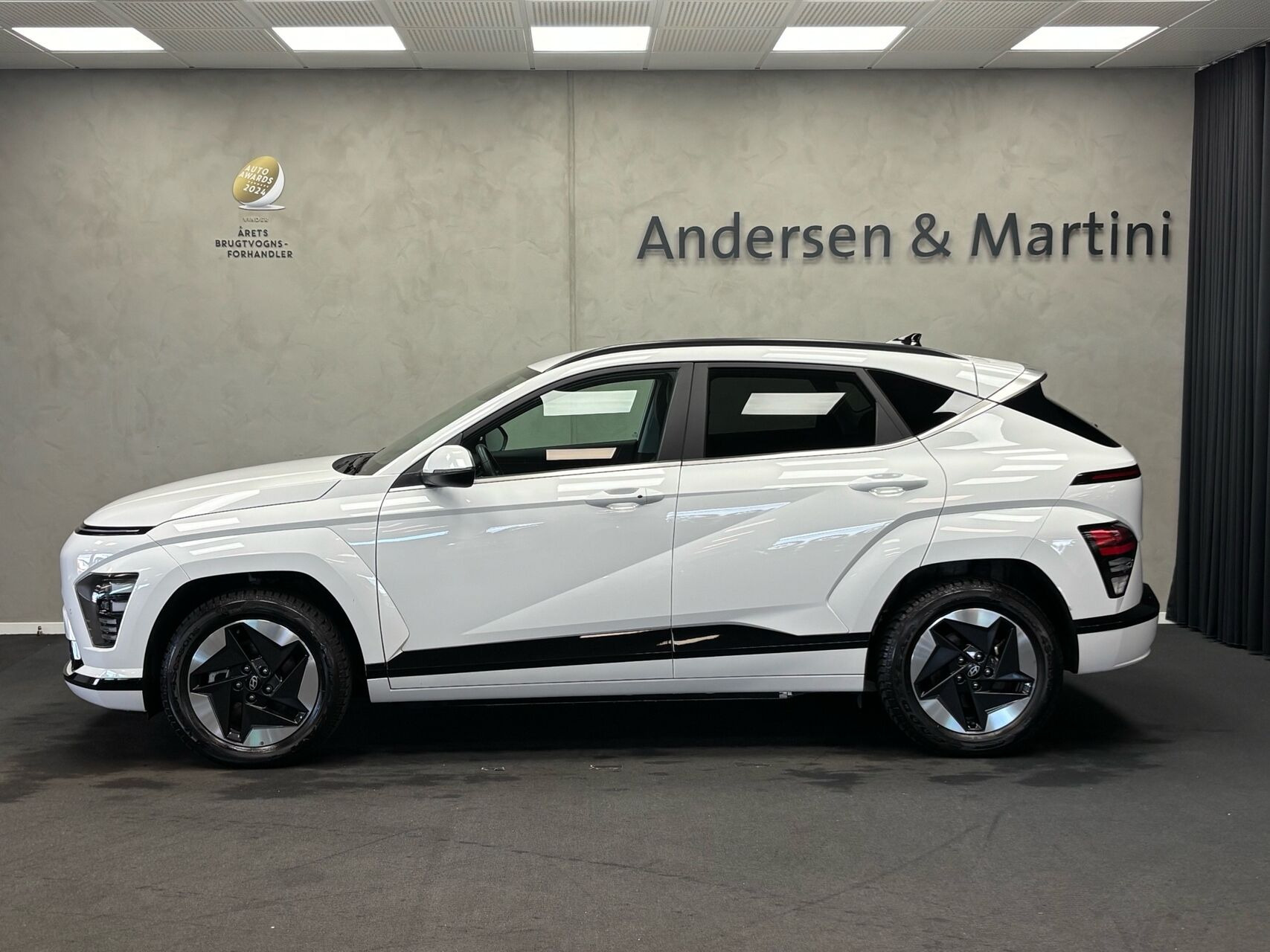 Hvid Hyundai Kona fra 2024