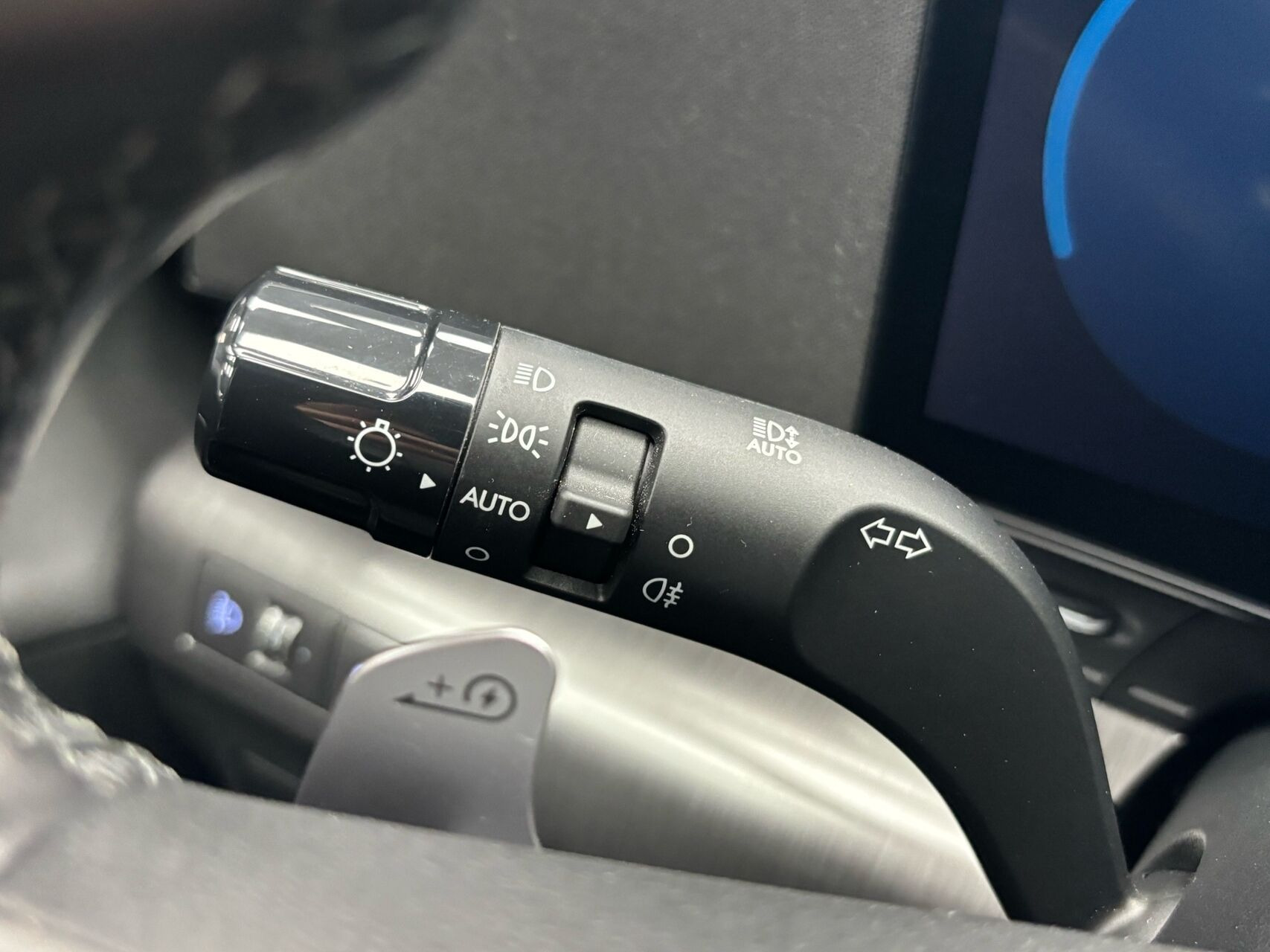 Hvid Hyundai Kona fra 2024