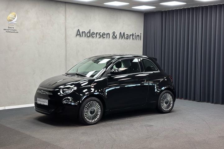 Sort Fiat 500e fra 2023