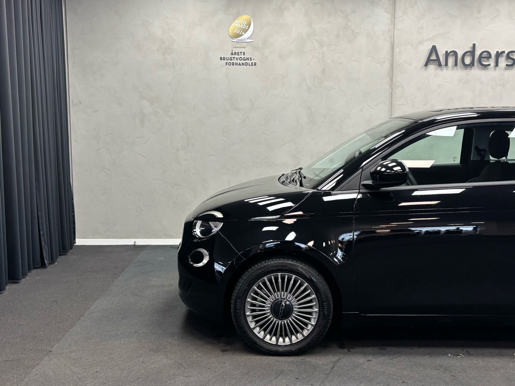 Sort Fiat 500e fra 2023