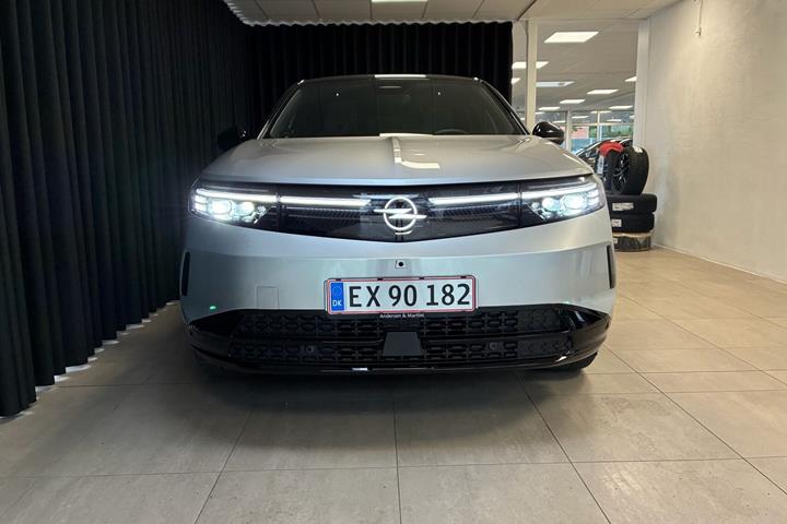 Sølv Opel Grandland fra 2026