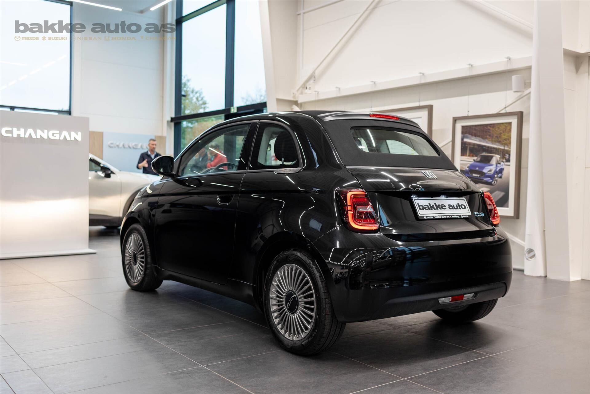 Sort Fiat 500e fra 2023