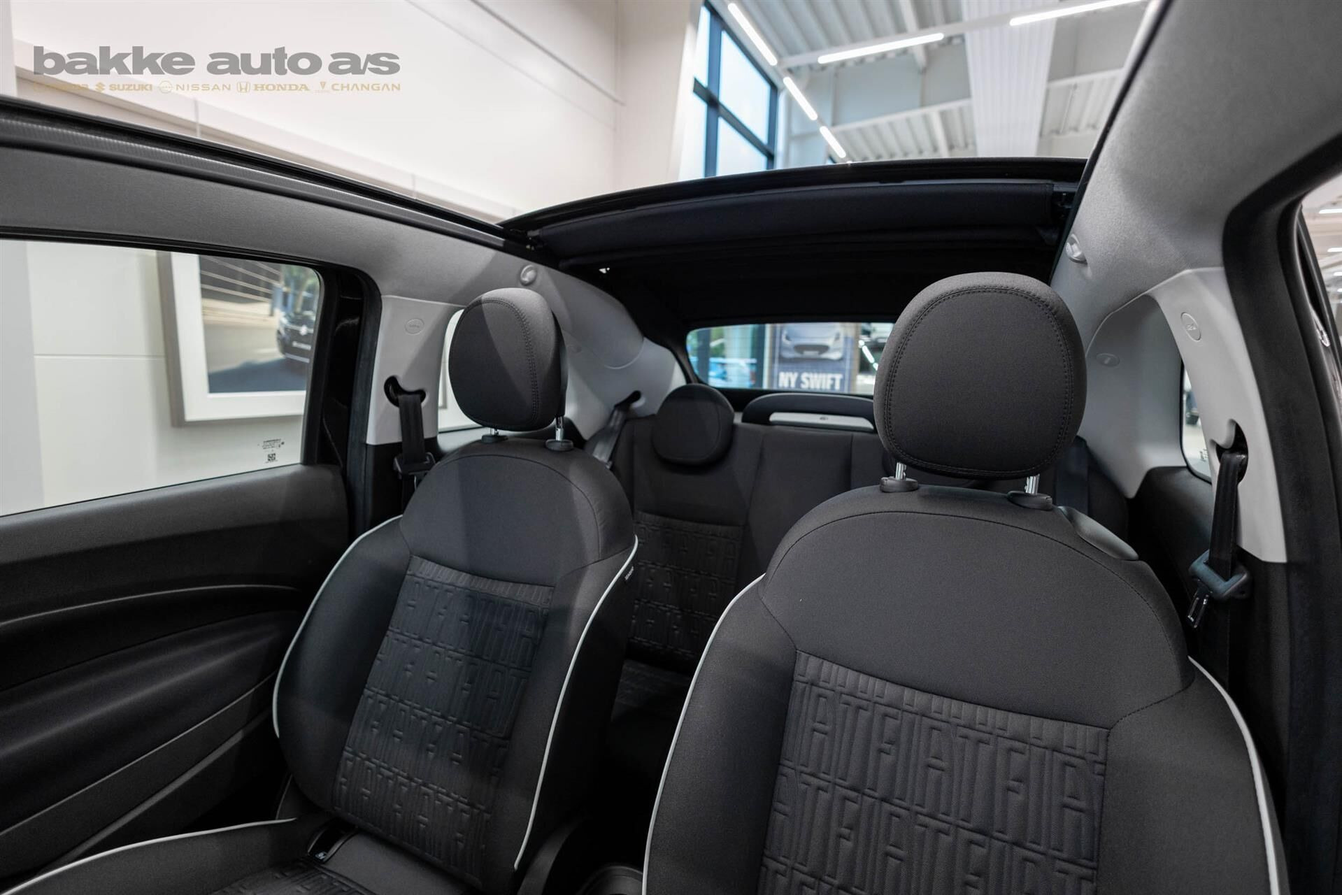 Sort Fiat 500e fra 2023