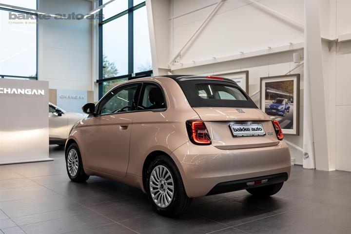 undefined Fiat 500e fra 2023