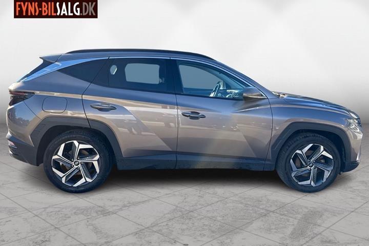 Brun Hyundai Tucson fra 2023