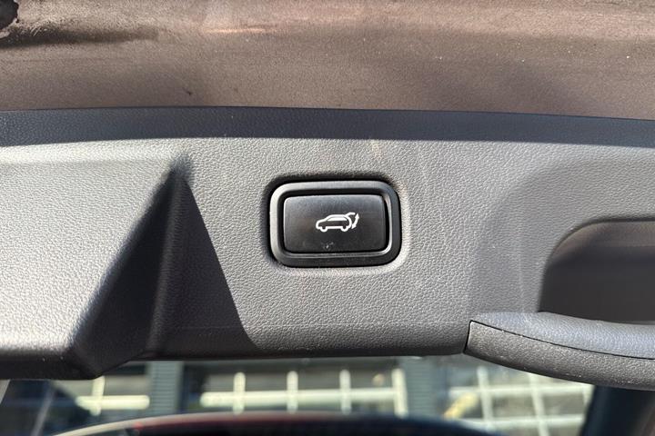 Brun Hyundai Tucson fra 2023