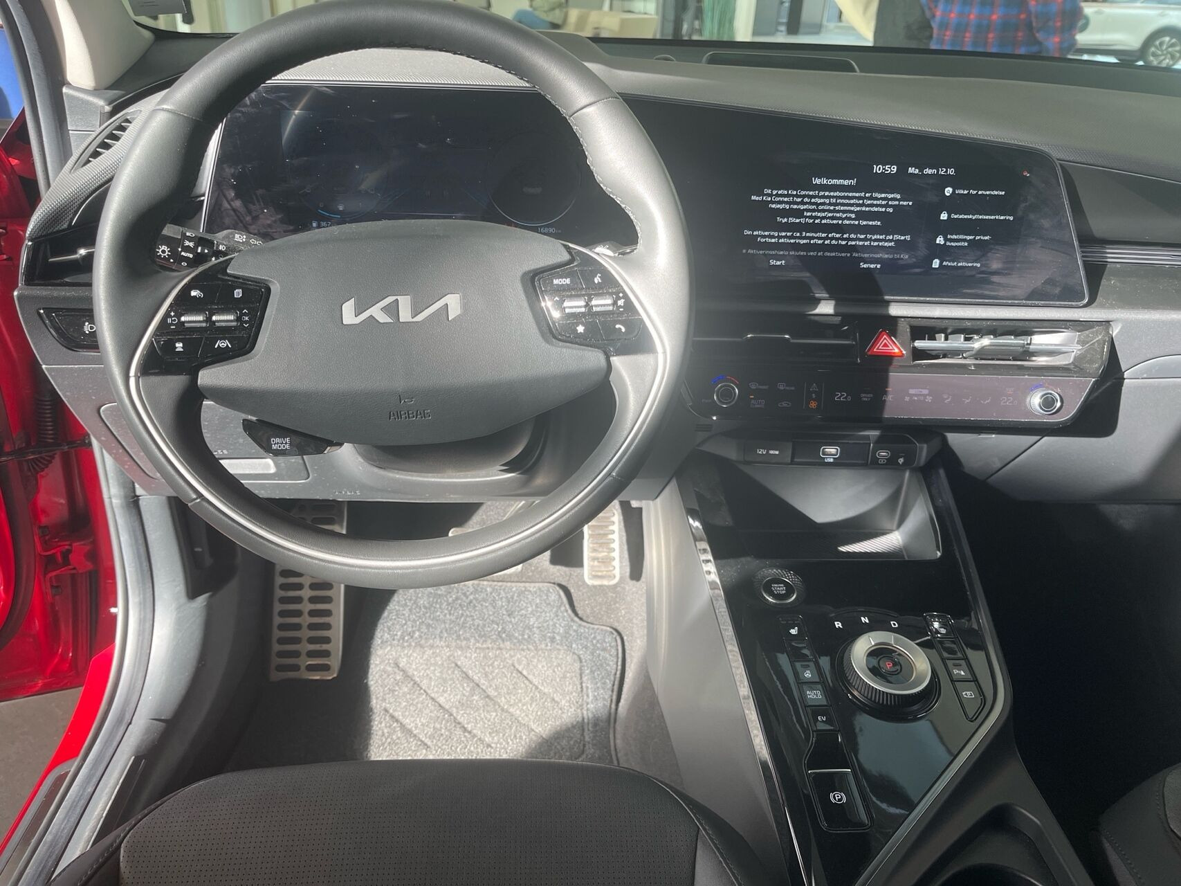Rød Kia Niro fra 2022