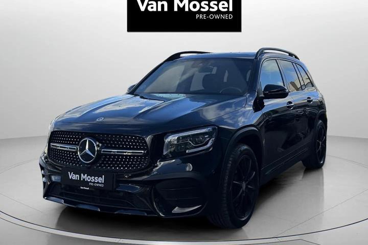 Sort Mercedes GLB250 fra 2021