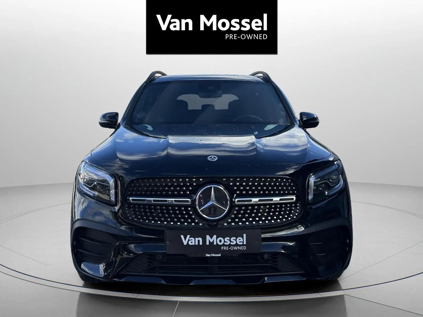 Sort Mercedes GLB250 fra 2021