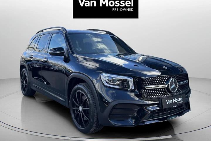 Sort Mercedes GLB250 fra 2021