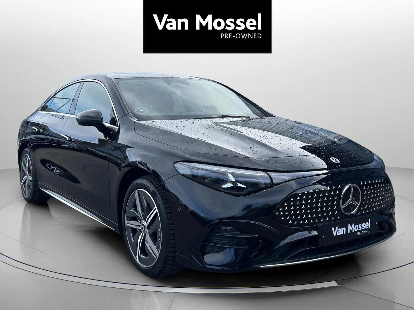 Sort Mercedes CLA250+ fra 2025