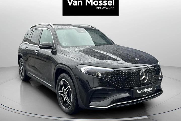 Sort Mercedes EQB250+ fra 2025