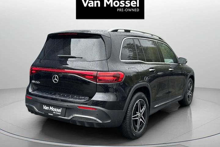 Sort Mercedes EQB250+ fra 2025