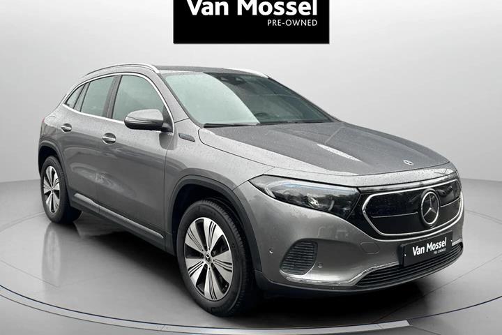 Grå Mercedes EQA250 fra 2022