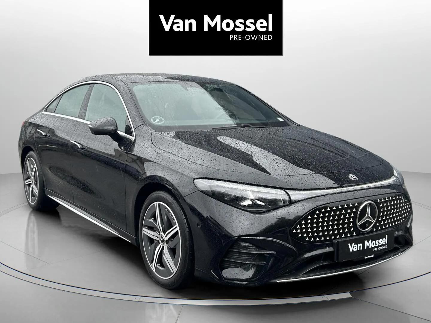 Sort Mercedes CLA250+ fra 2025
