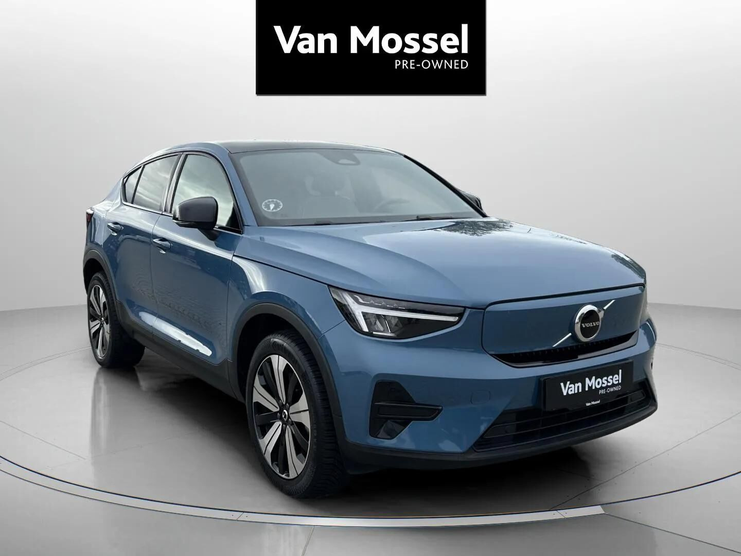 Blå Volvo C40 fra 2022