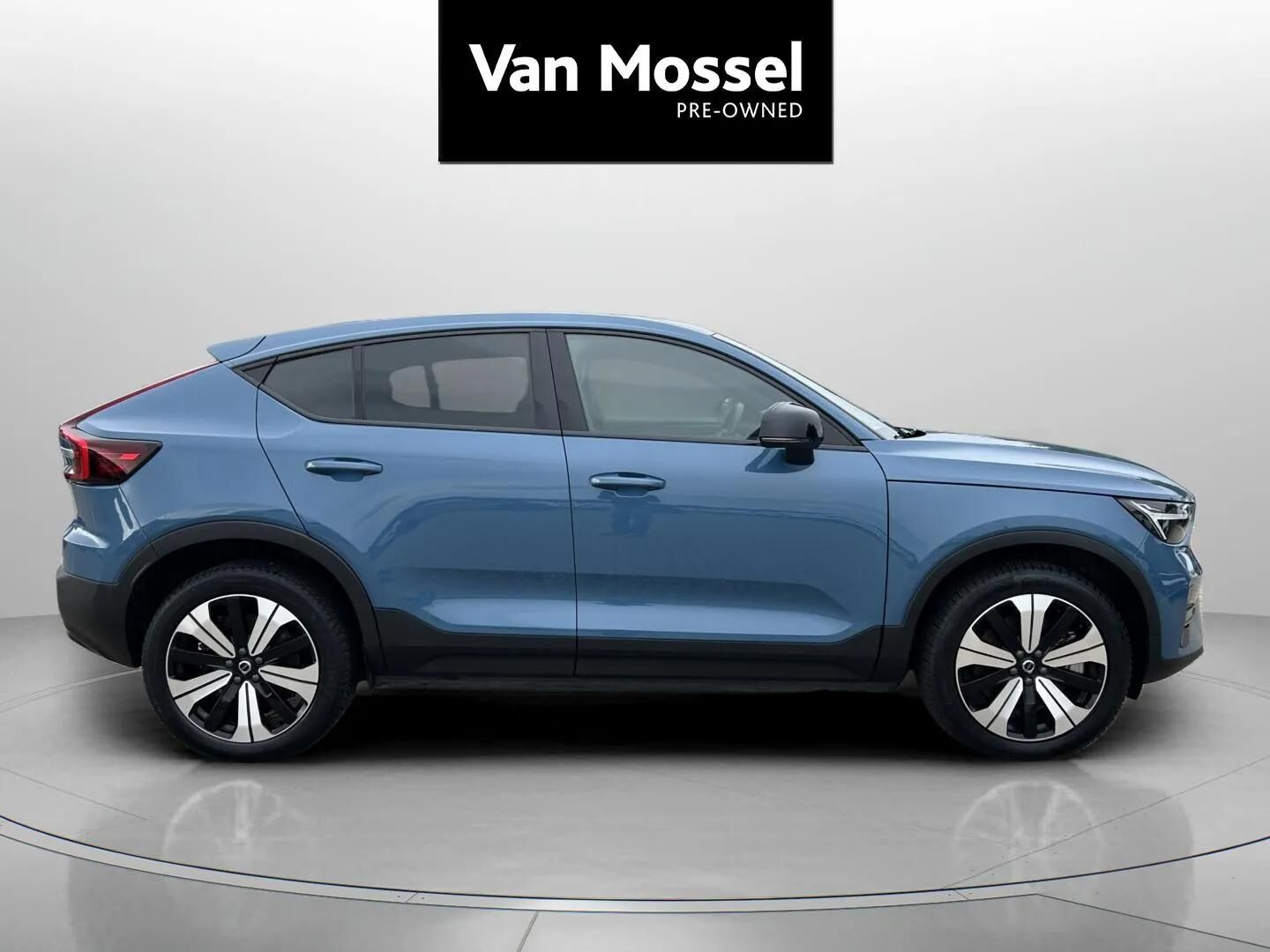 Blå Volvo C40 fra 2022