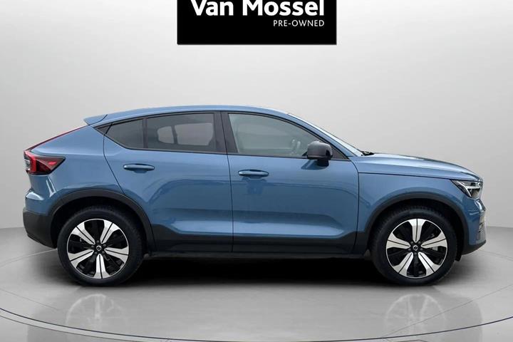 Blå Volvo C40 fra 2022