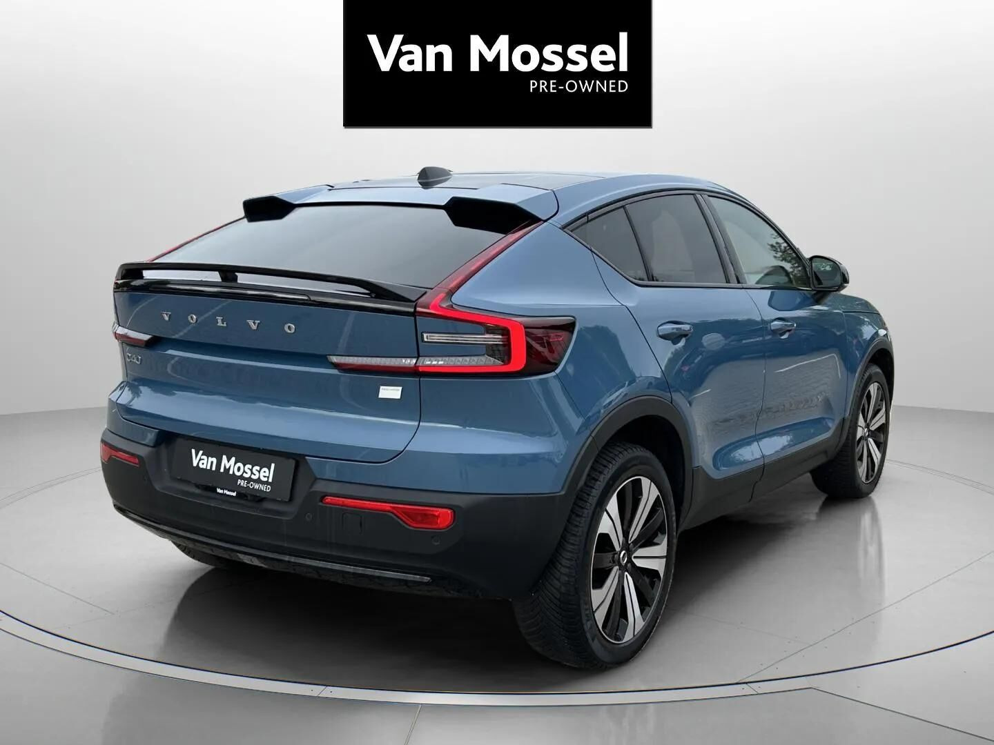 Blå Volvo C40 fra 2022