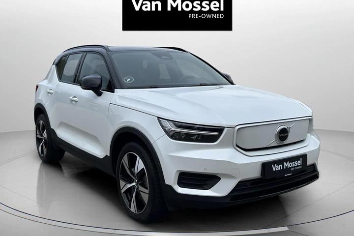 Hvid Volvo XC40 fra 2022