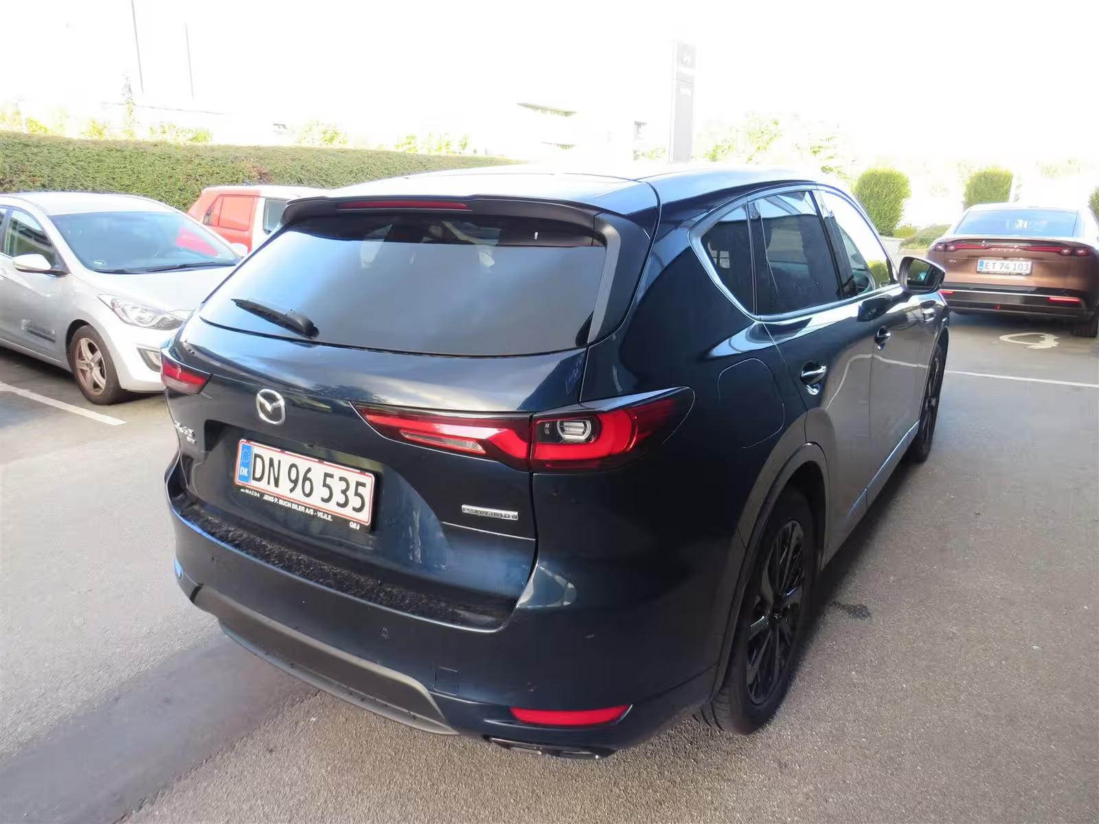 Blå Mazda CX-60 fra 2022