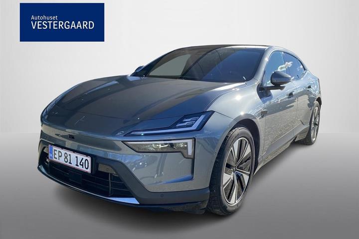 Grå Polestar 4 fra 2026