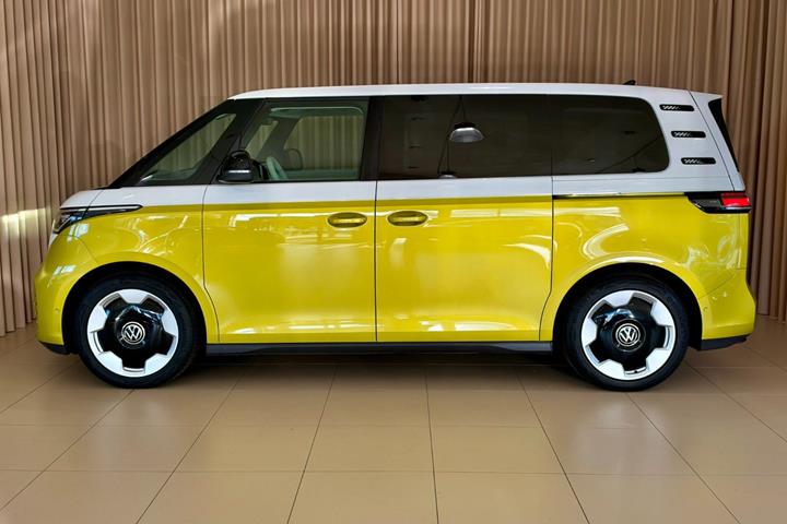 Gul VW ID.Buzz fra 2024
