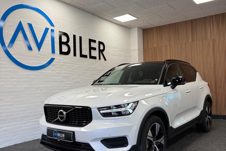 Hvid Volvo XC40 fra 2022