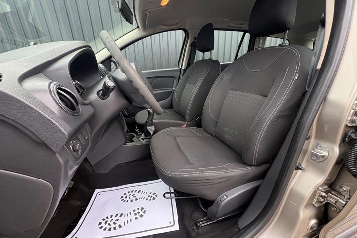 undefined Dacia Logan fra 2014