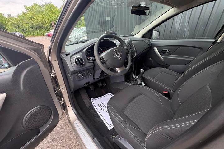 undefined Dacia Logan fra 2014