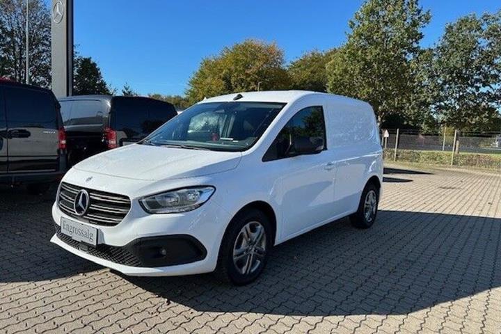 Hvid Mercedes Citan 110 fra 2023