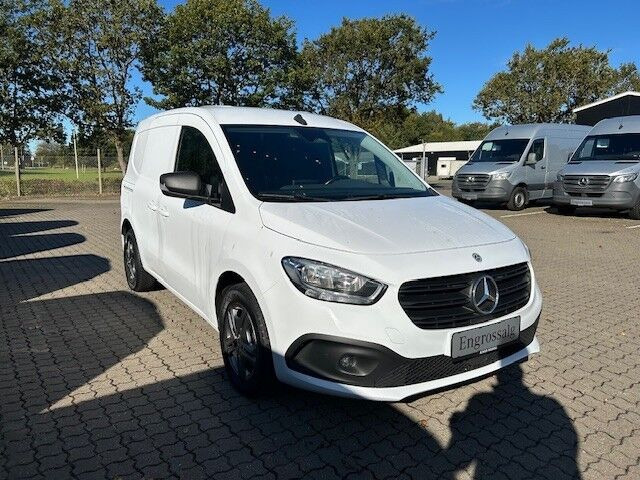 Hvid Mercedes Citan 110 fra 2023