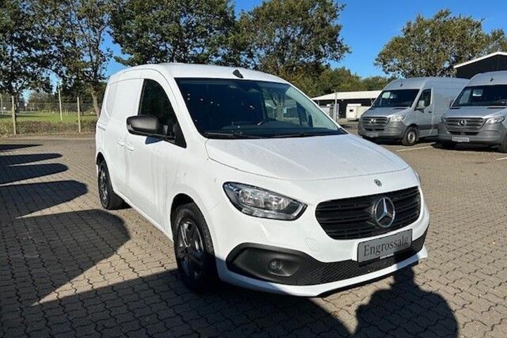 Hvid Mercedes Citan 110 fra 2023