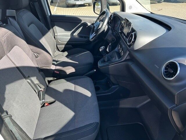 Hvid Mercedes Citan 110 fra 2023