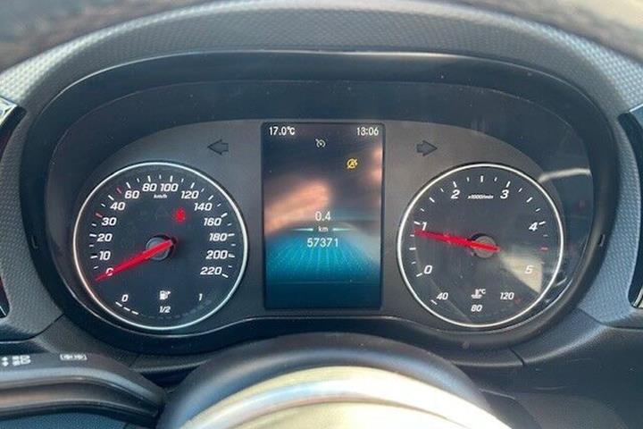 Hvid Mercedes Citan 110 fra 2023